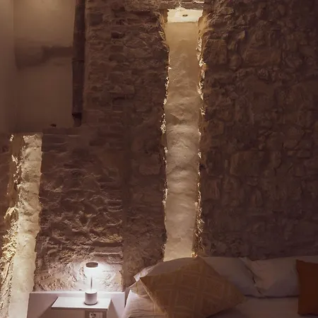 بيت ضيافة Il Sole In Pieno Centro Storico In كالياري